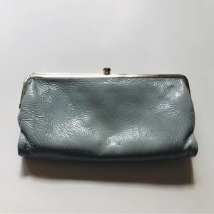HOBO International Lauren Clutch-Wallet